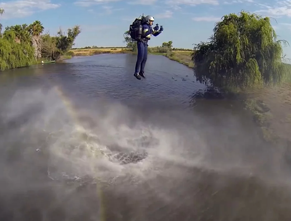 This drone looks fun