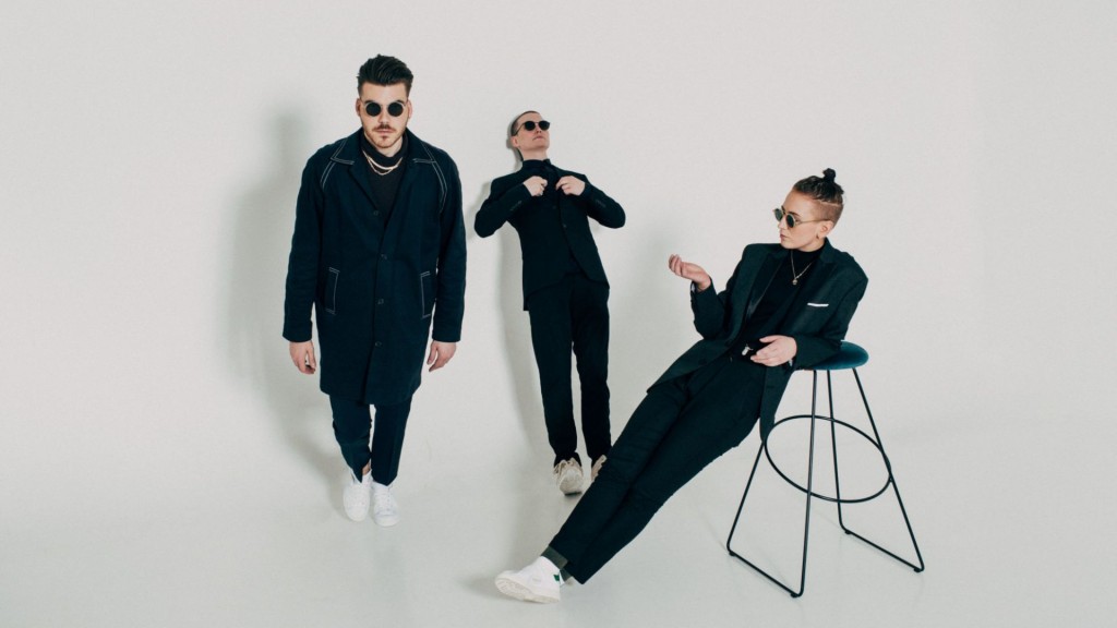 Vök return with new single Autopilot V2 records