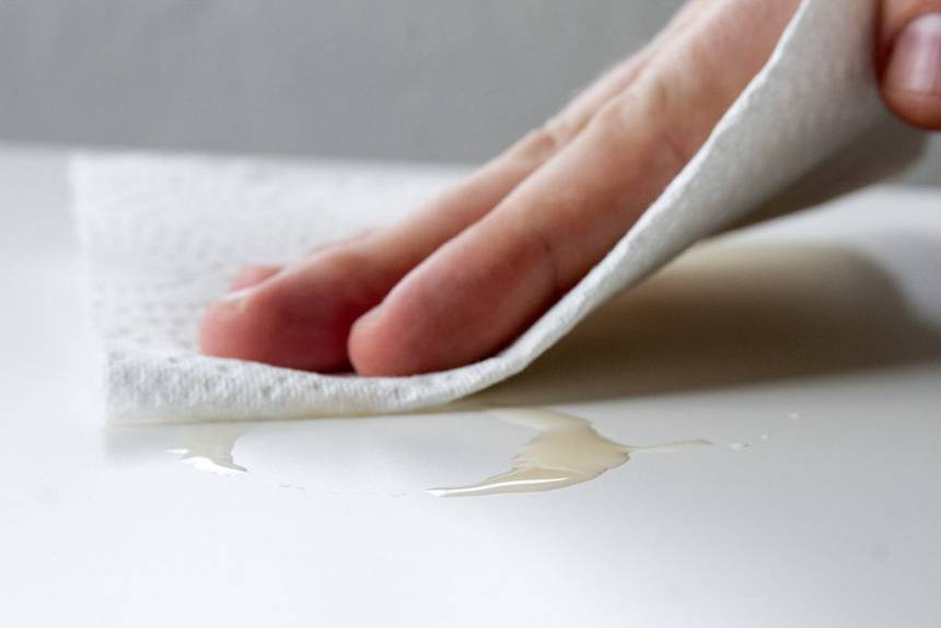 How to use only one paper towel - Kinder World