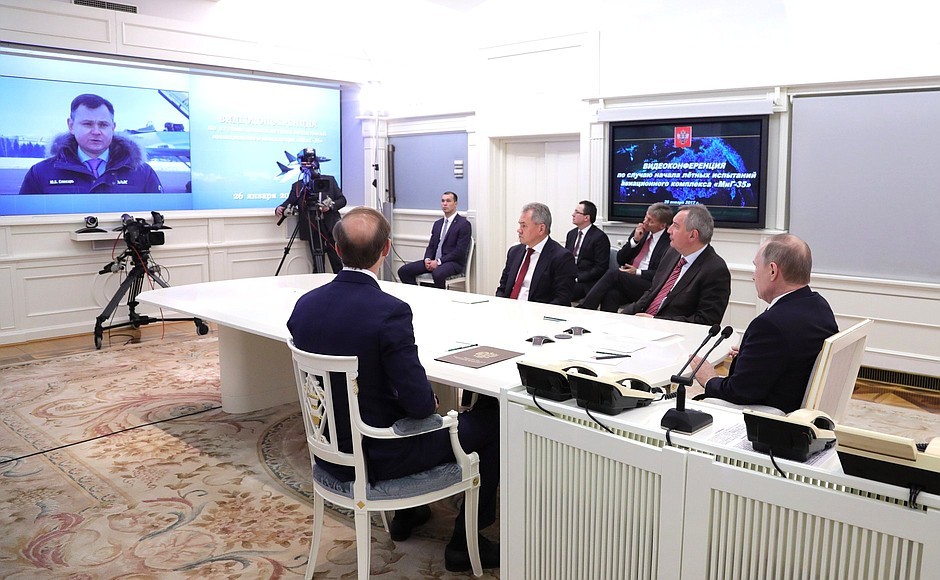 Vladimir Putin videoconferencing with aircraft corporation MiG [Kremlin] 